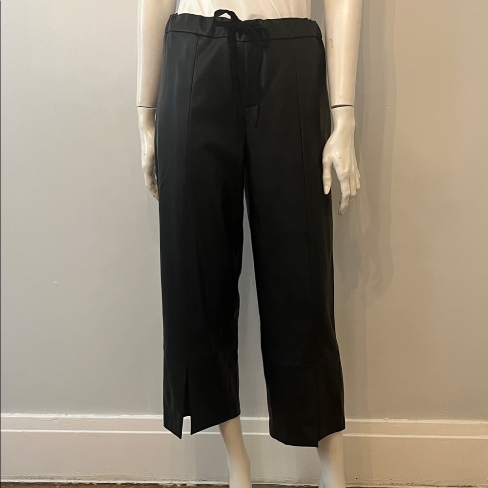 Laundry By Shelli Segal Black Cropped Pants with Slit